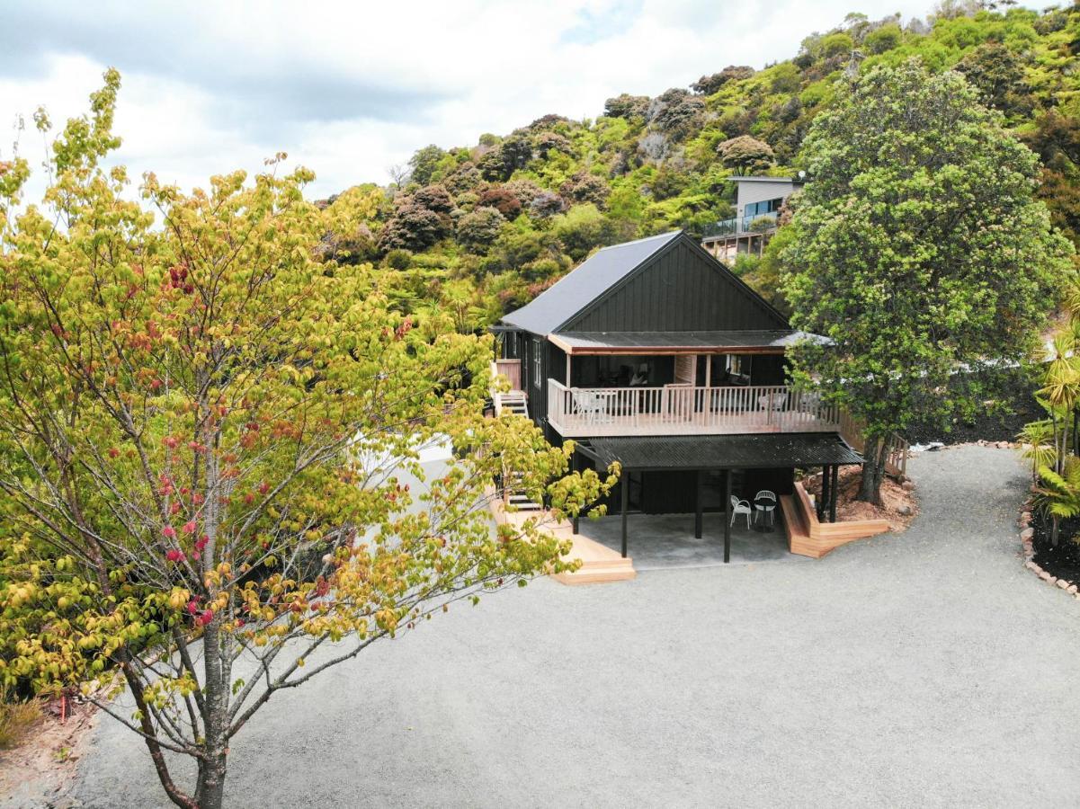 Tui & Nikau Cabins Mangawhai Exterior photo
