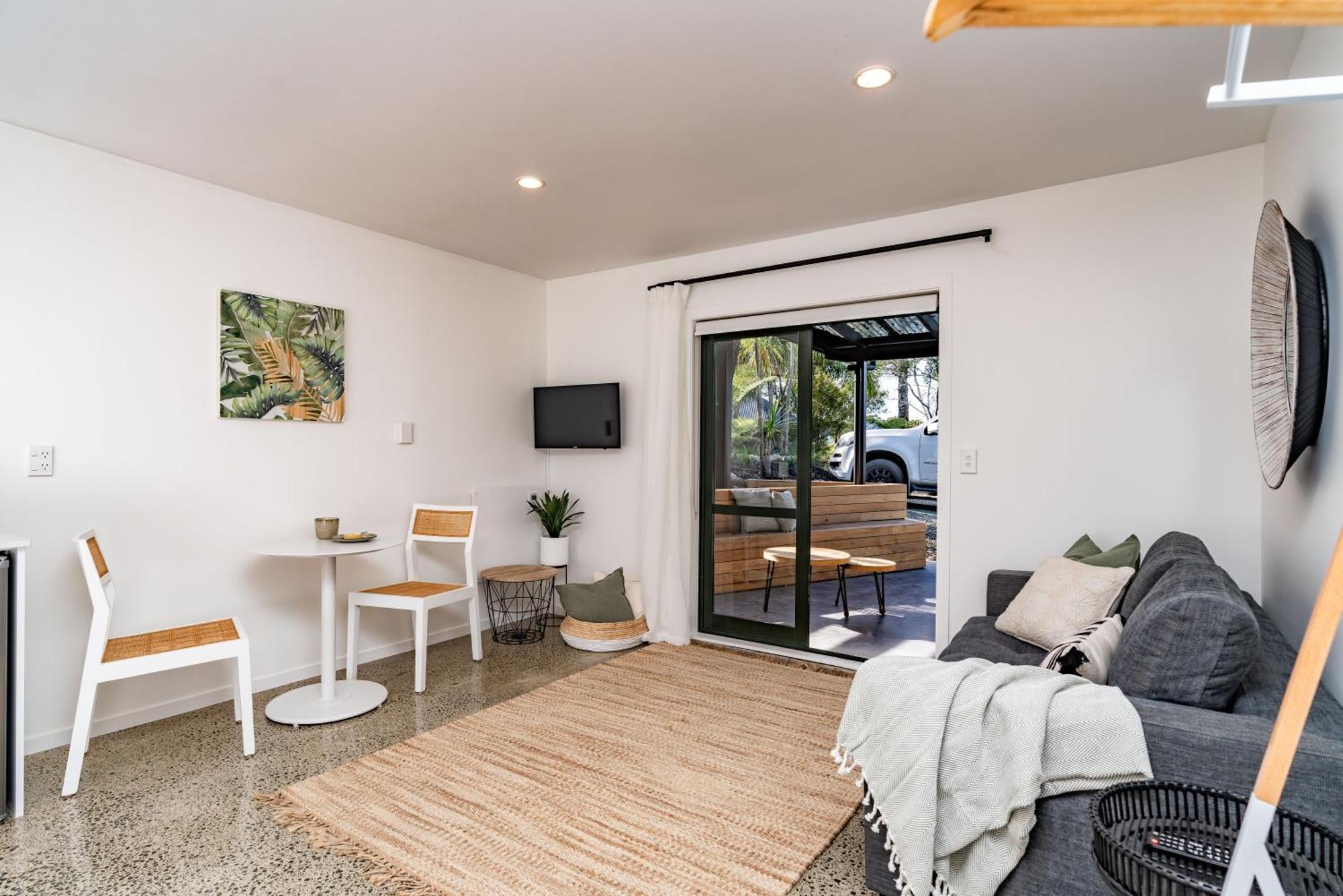 Tui & Nikau Cabins Mangawhai Room photo