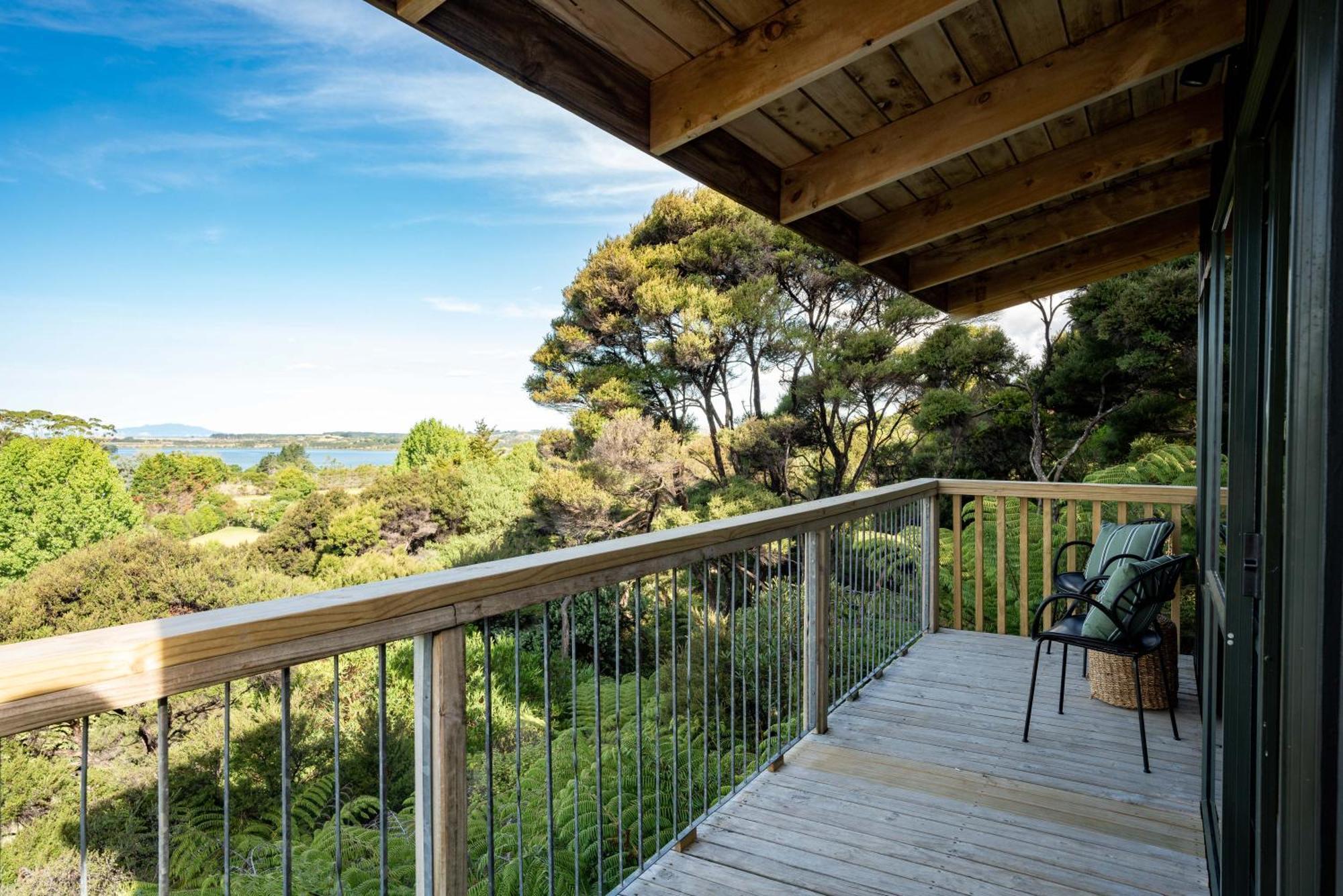 Tui & Nikau Cabins Mangawhai Room photo